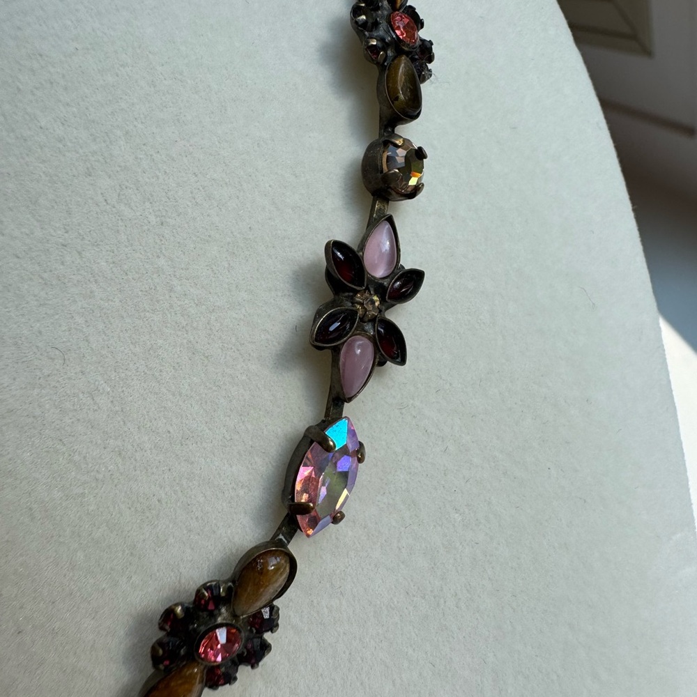 Elegant Sorrelli Choker Necklace with  Crystals in Pink and Brown Tones - Picture 3 of 7